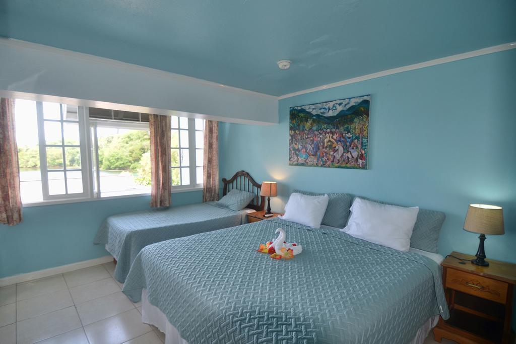 Moon San Villa At The Blue Lagoon Port Antonio Bagian luar foto